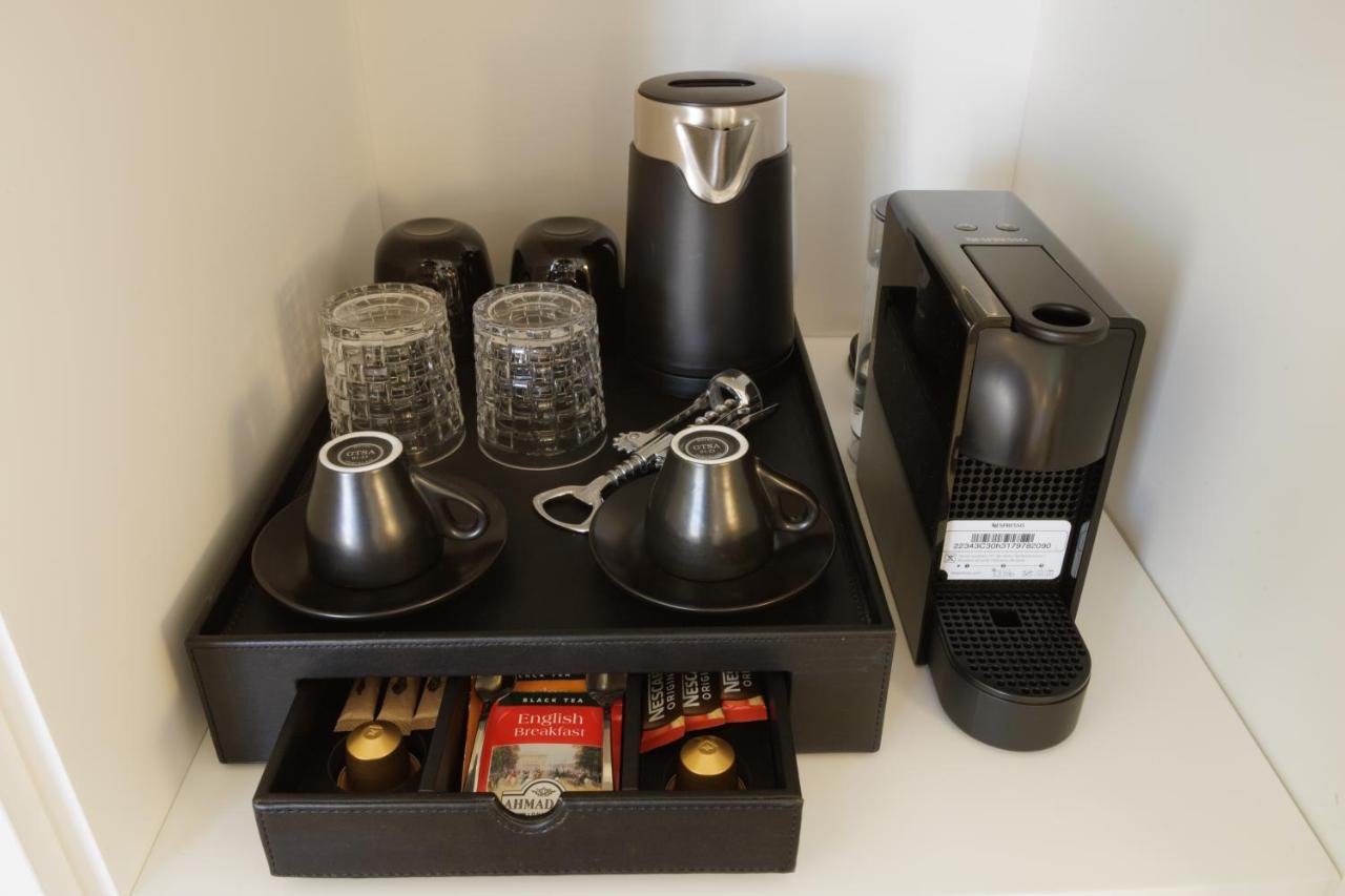 小巷精品水疗酒店 阿尔戈斯托利翁 外观 照片